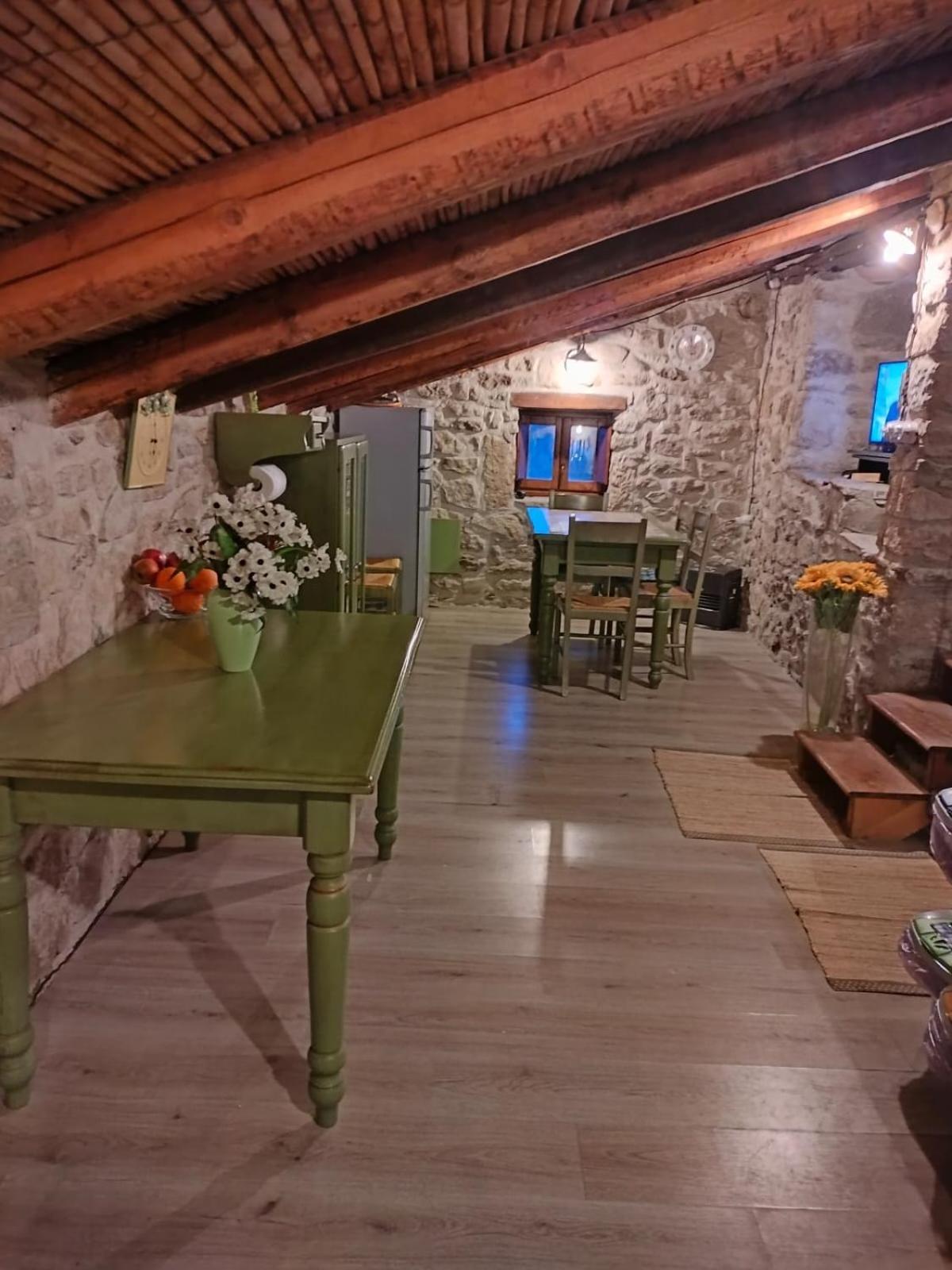 Usellus Casa Di Pietra 빌라 외부 사진