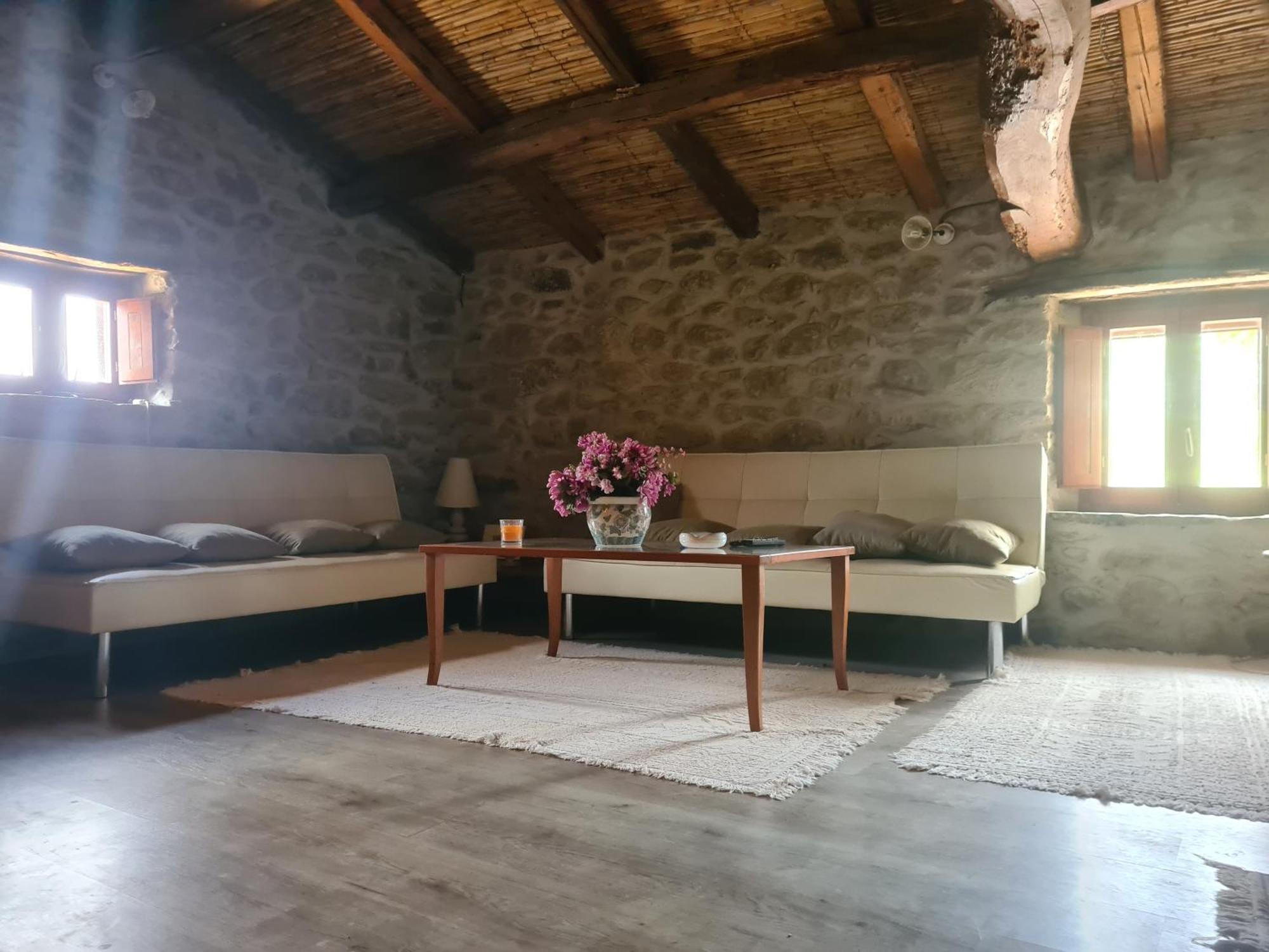 Usellus Casa Di Pietra 빌라 외부 사진
