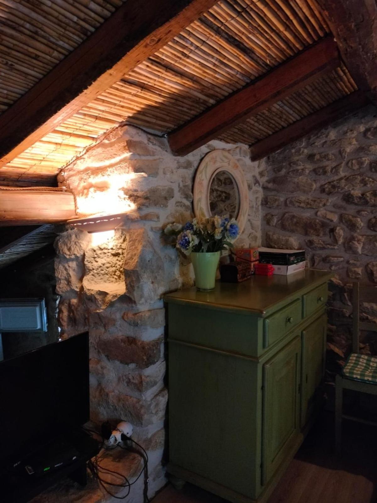 Usellus Casa Di Pietra 빌라 외부 사진