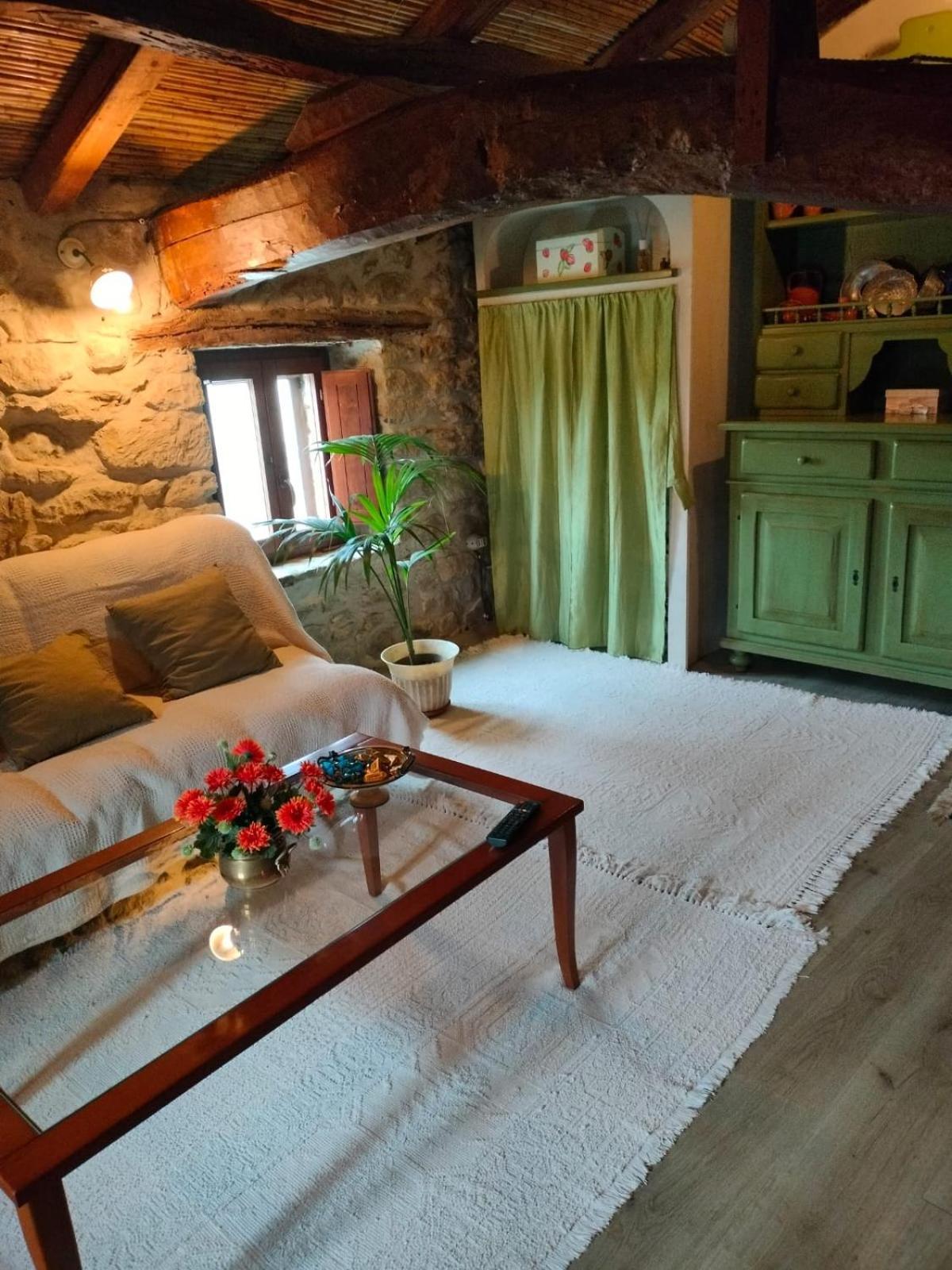 Usellus Casa Di Pietra 빌라 외부 사진